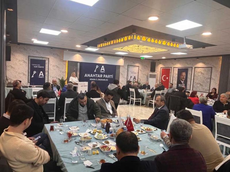 Anahtar Parti İftar Genel.jpeg